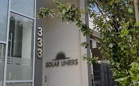 DEPARTAMENTO SOLAR con COCHERA
